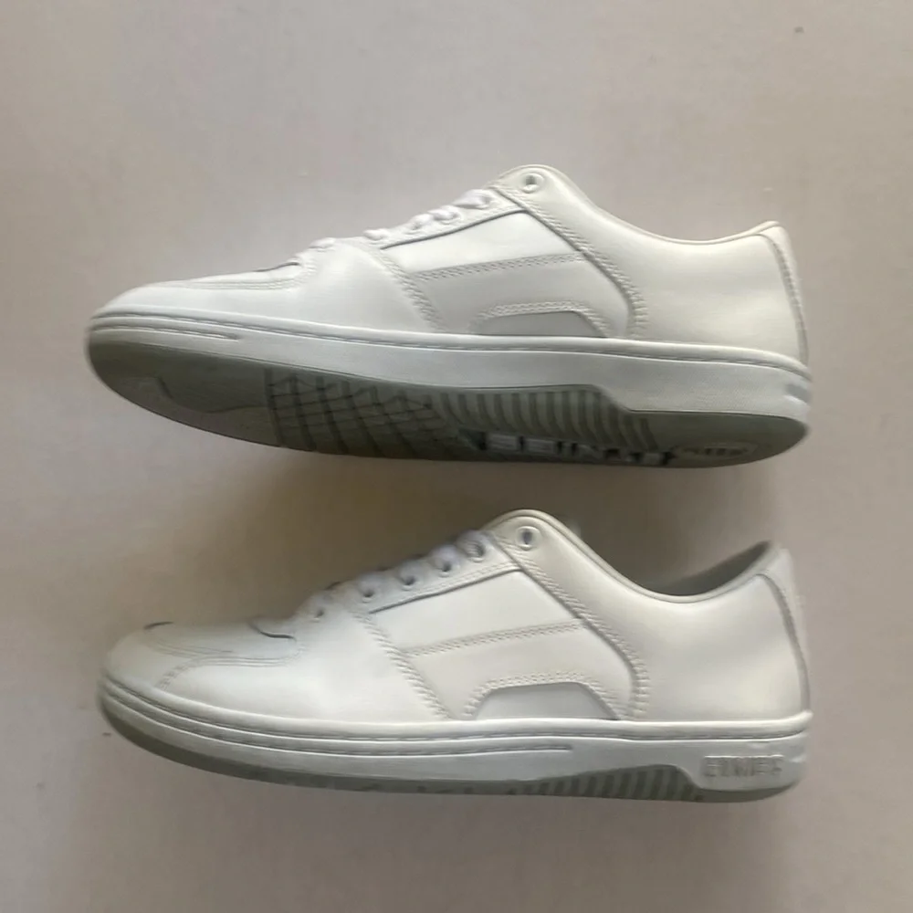 ETNIES Senix LO Men’s White Leather Lace Up Skate Sneakers Size 10